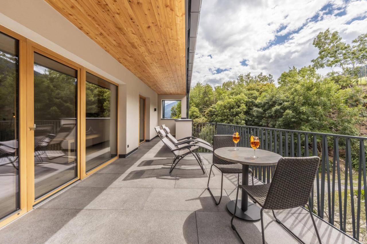 Maraias - Luxury Suites & Apartments Burgusio Dış mekan fotoğraf