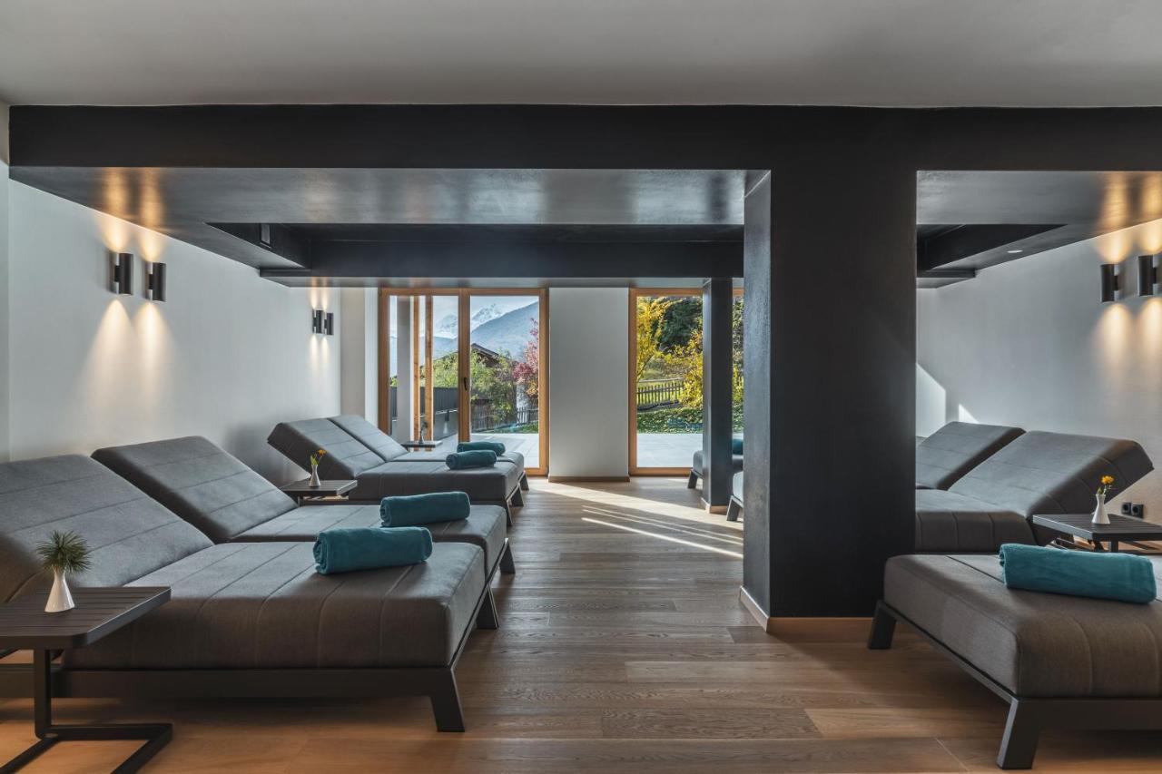 Maraias - Luxury Suites & Apartments Burgusio Dış mekan fotoğraf