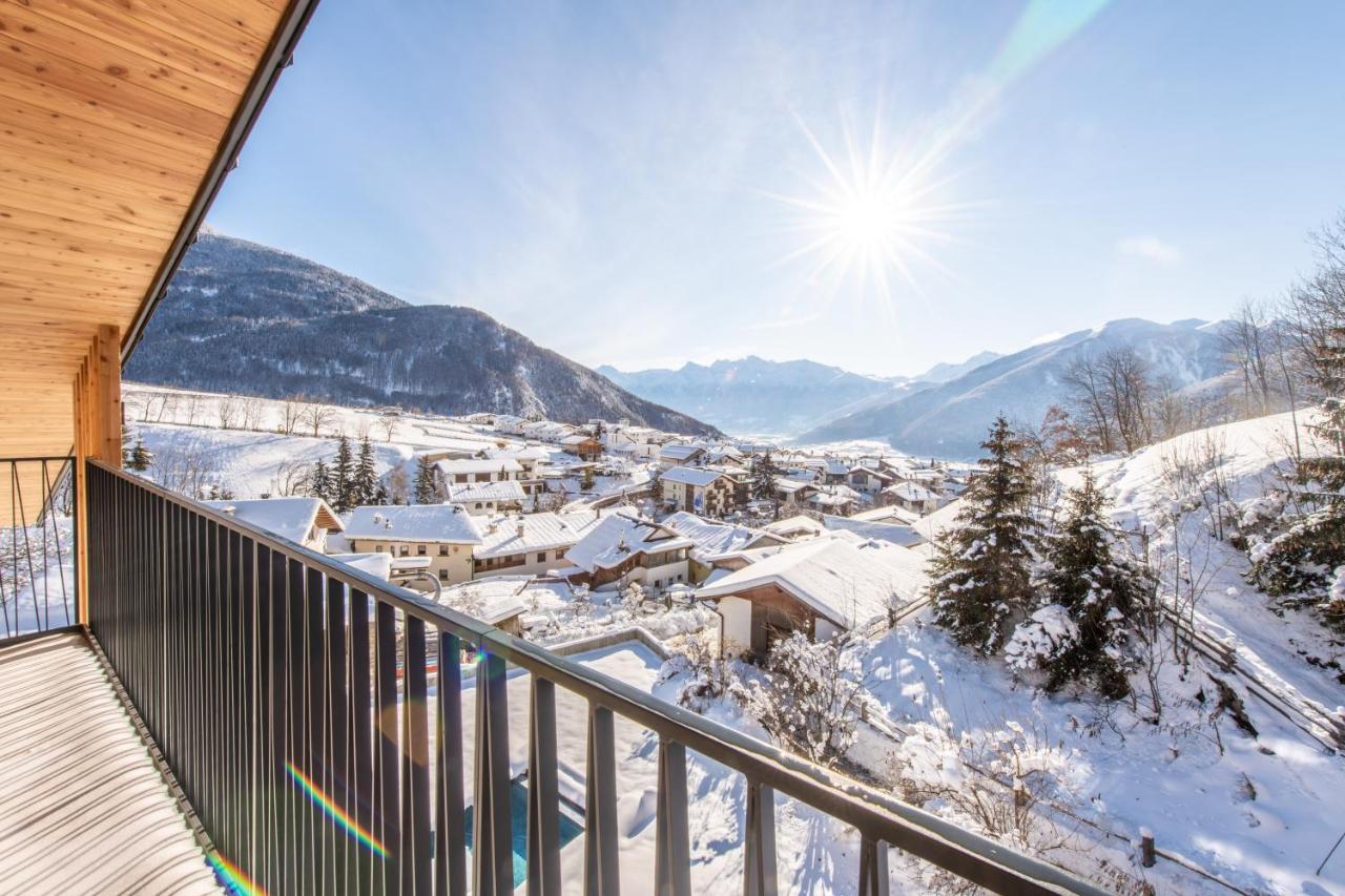 Maraias - Luxury Suites & Apartments Burgusio Dış mekan fotoğraf