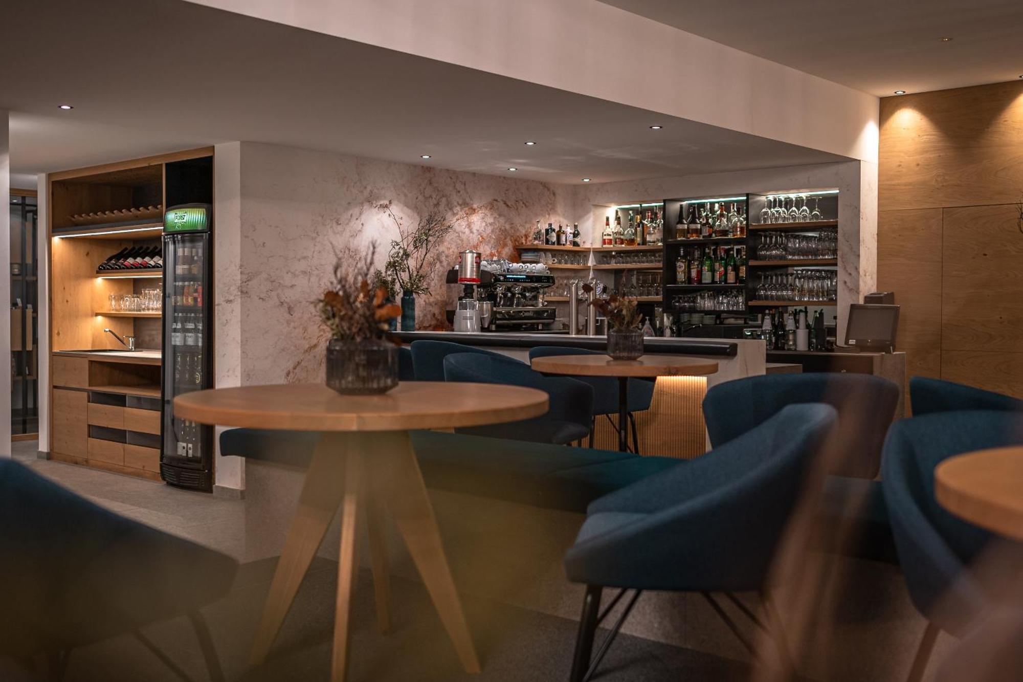 Maraias - Luxury Suites & Apartments Burgusio Dış mekan fotoğraf